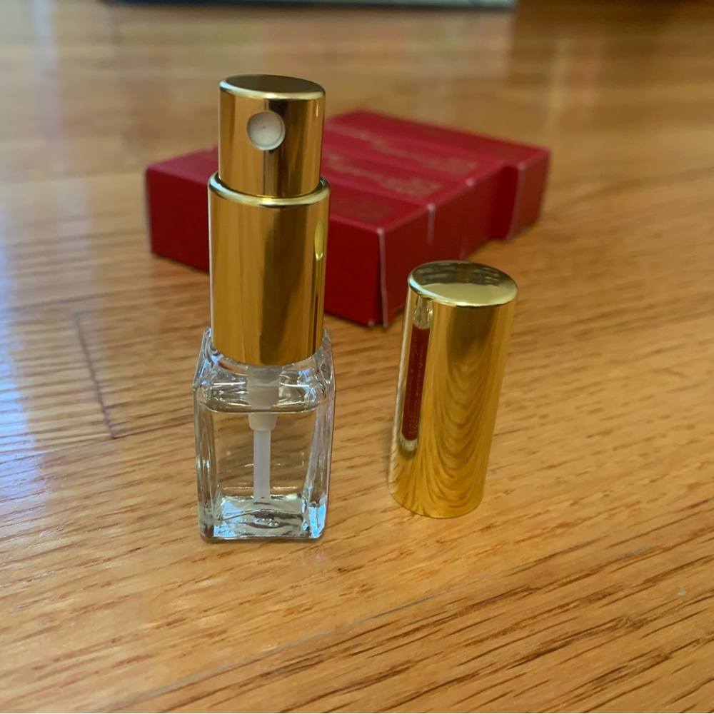 Maison Francis Kurkdjian Rouge 540 Red Packaging - Picture 4 of 7